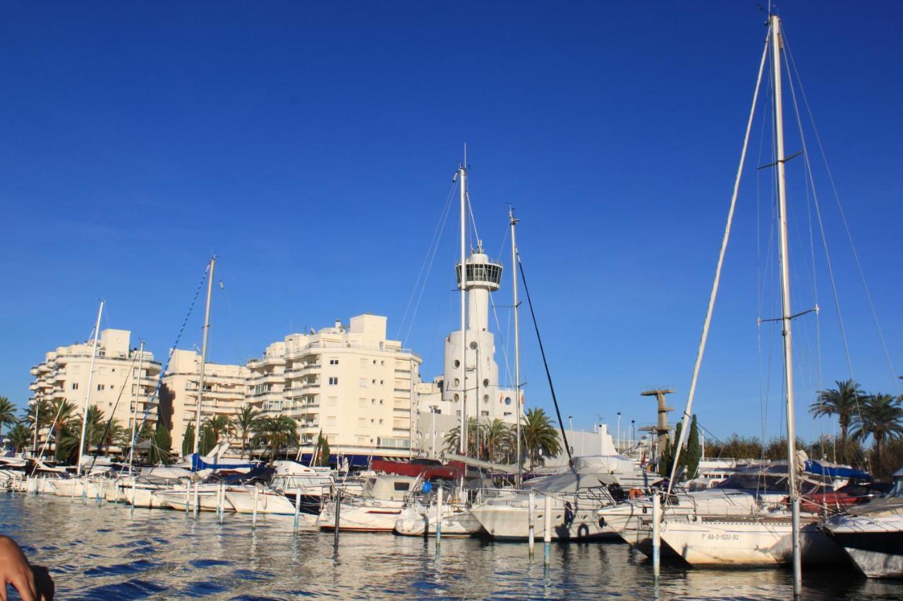 Studios Superior Isla De Rosas -Tramuntana42 Kültér fotó