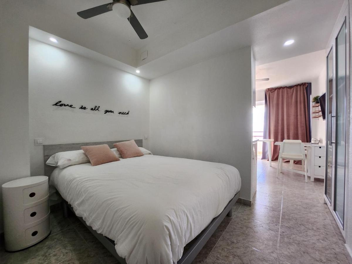 Studios Superior Isla De Rosas -Tramuntana42 Kültér fotó